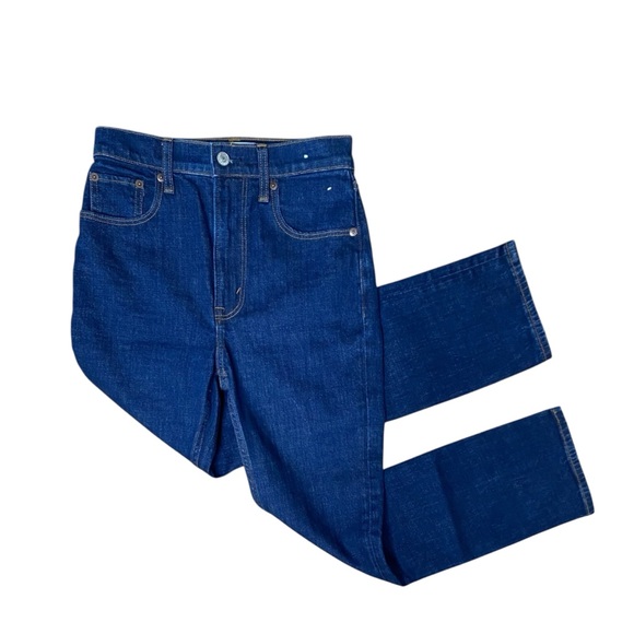 Abercrombie & Fitch Ultra High Rise Ankle Straight Jean Dark Wash 0/25 - Picture 2 of 8